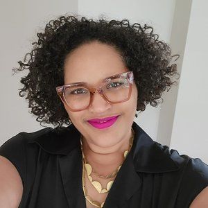 Meet Your Posher, Tamara!